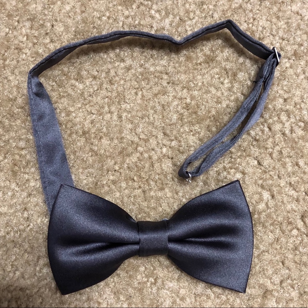 Charcoal/Dark Grey Bow Tie